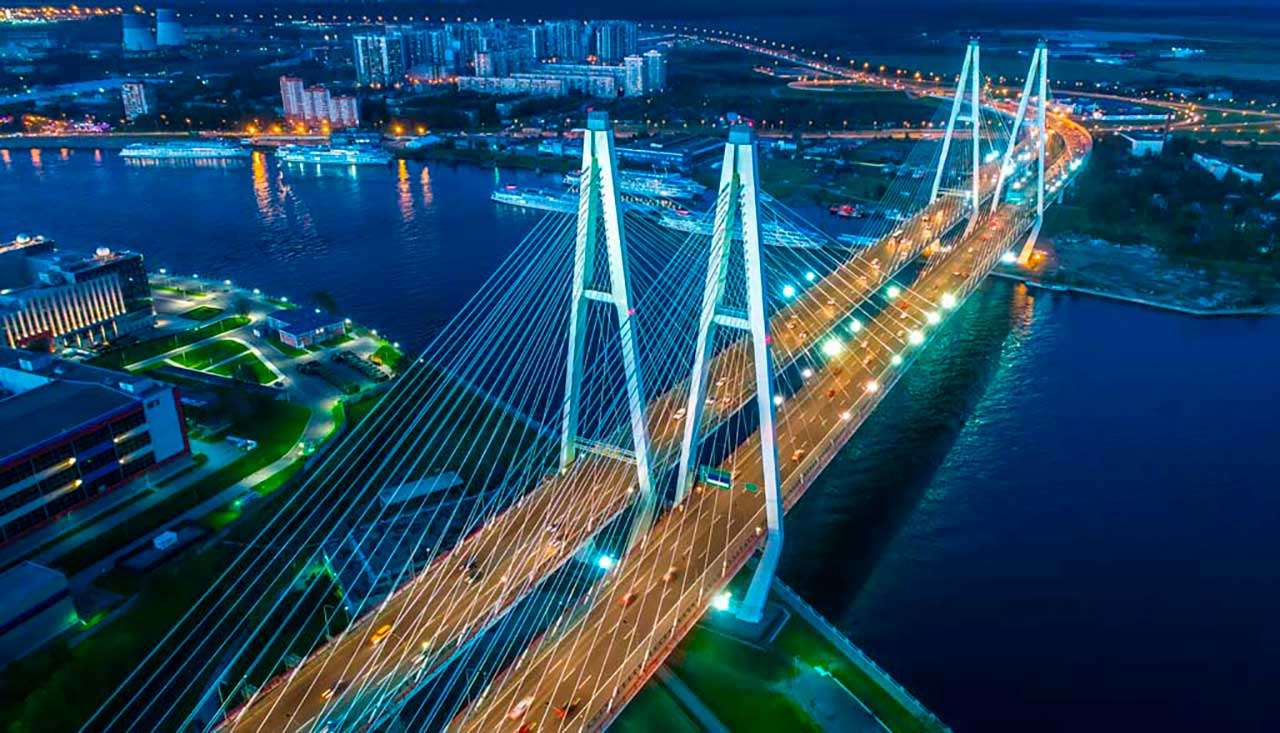 Фотообои в интерьере большой обуховский мост  9-689 фото