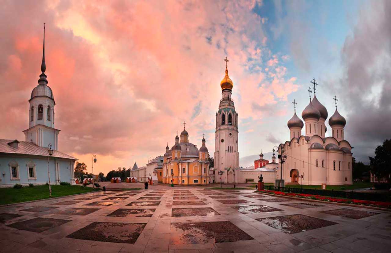 Фотообои в интерьере город волгоград  9-621 фото