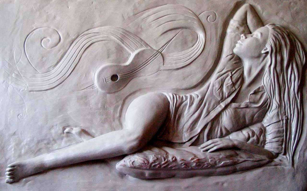 Фотообои в интерьере женщина 3д барельеф  7-803 фото