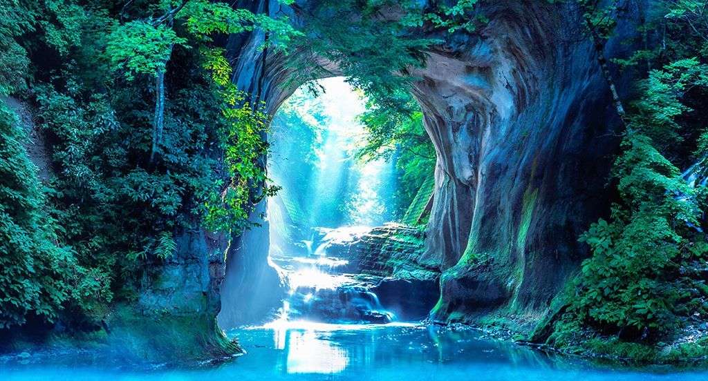 Фотообои в интерьере водопад чиба  9-1595 фото