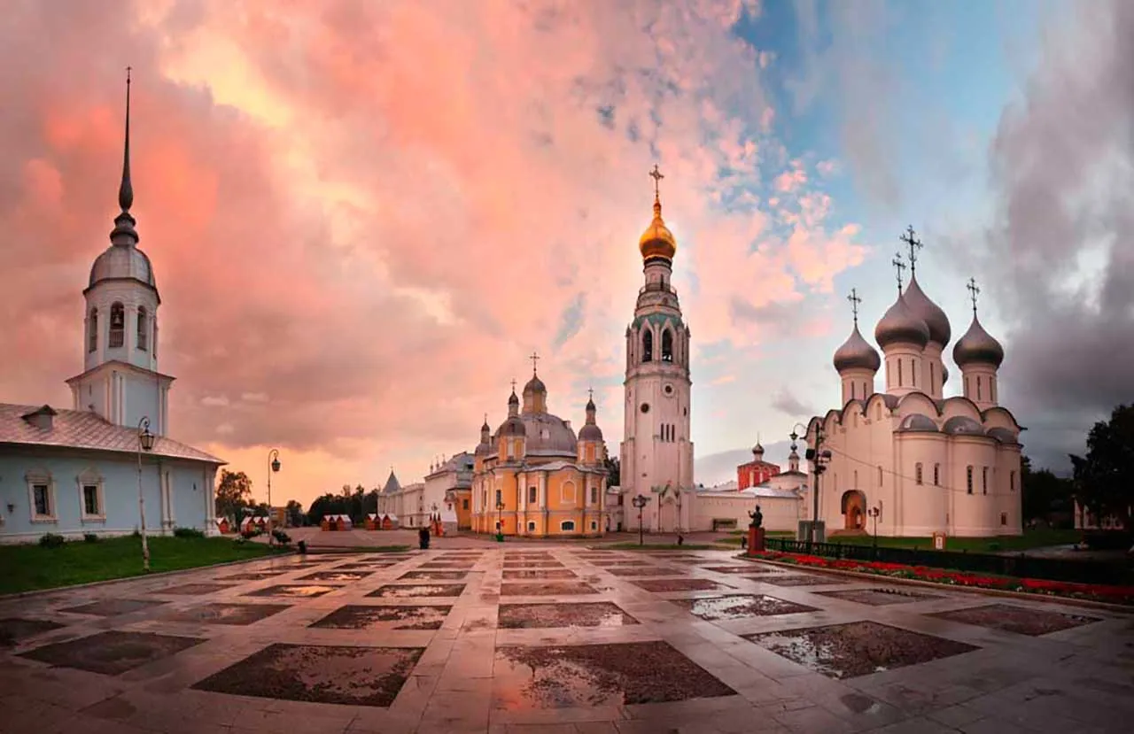 Фотообои в интерьере город волгоград  9-621 фото