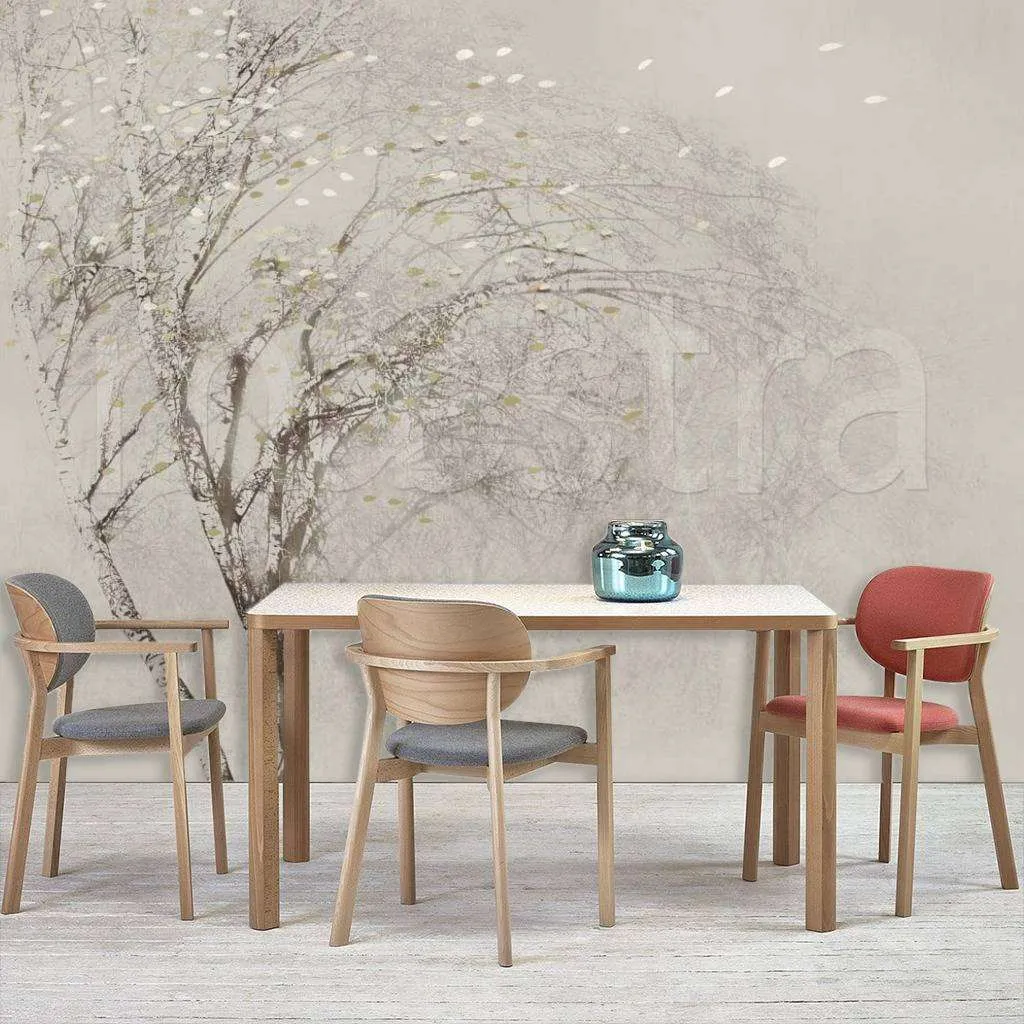 Фотообои в интерьере дерево играет с ветром  7-686 фото